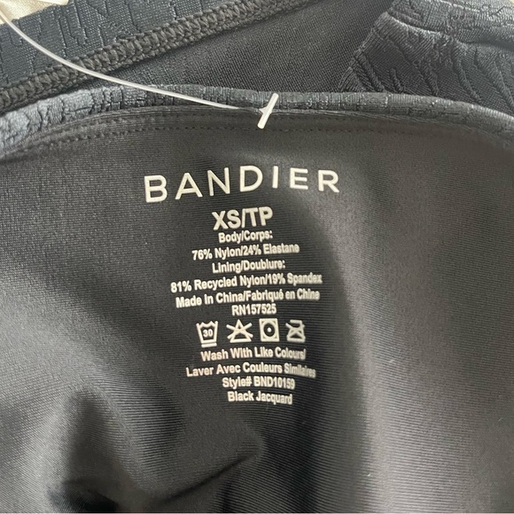 Black Bandier Workout Bra Top - Picture 4 of 5